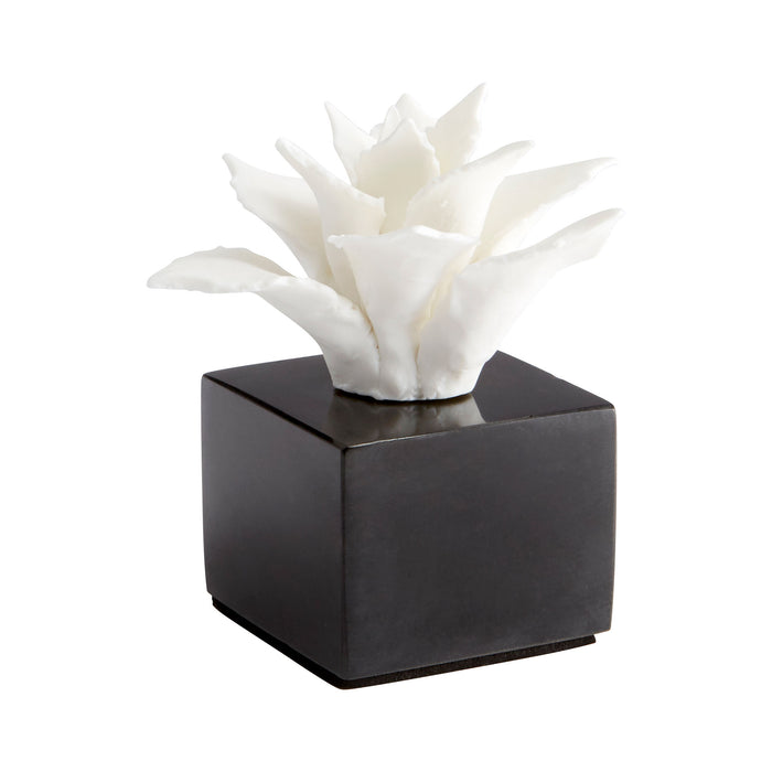 Quorum Home Cyan - 10283 - Sculpture - White