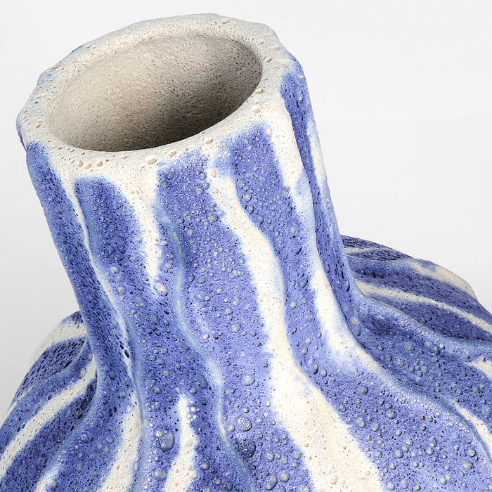 Ripple Vase | Chalk White | Blue - Squat