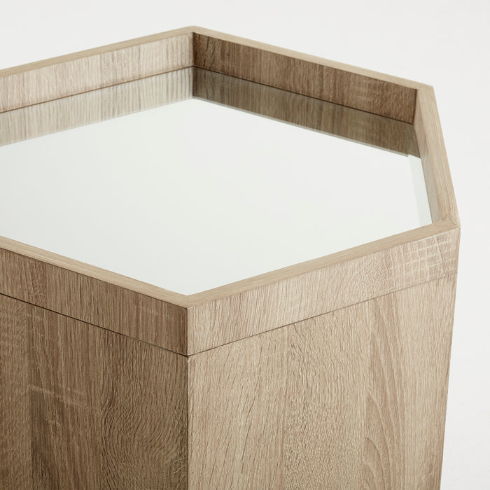 Quorum Home Cyan - 09886 - Tray Table - Oak Veneer