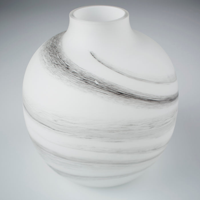 Quorum Home Cyan - 10468 - Vase - White And Black Swirl