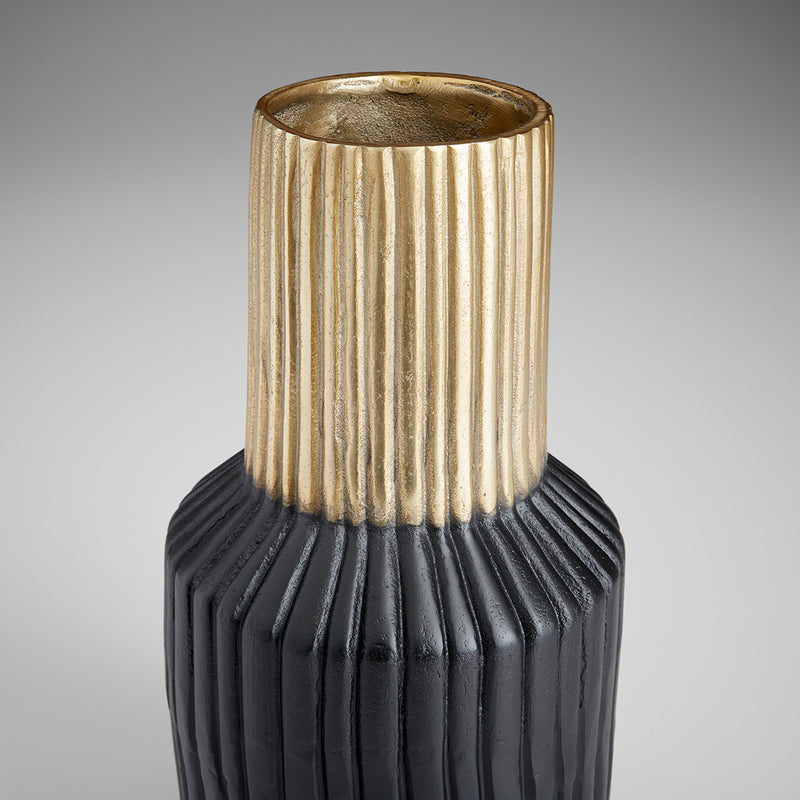 Quorum Home Cyan - 10625 - Vase - Matt Black And Gold