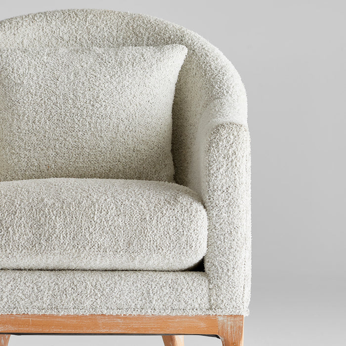 Quorum Home Cyan - 11399 - Chair - Off-White