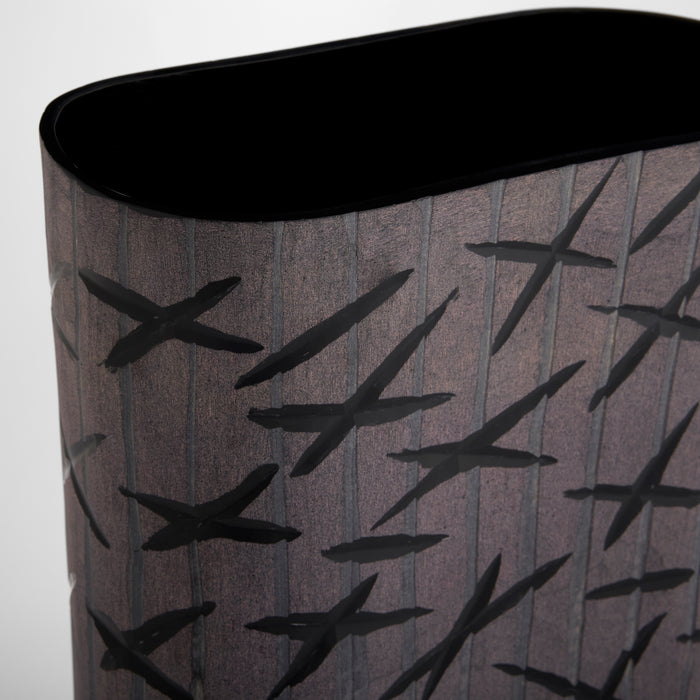 Scribe Vase | Black - Medium