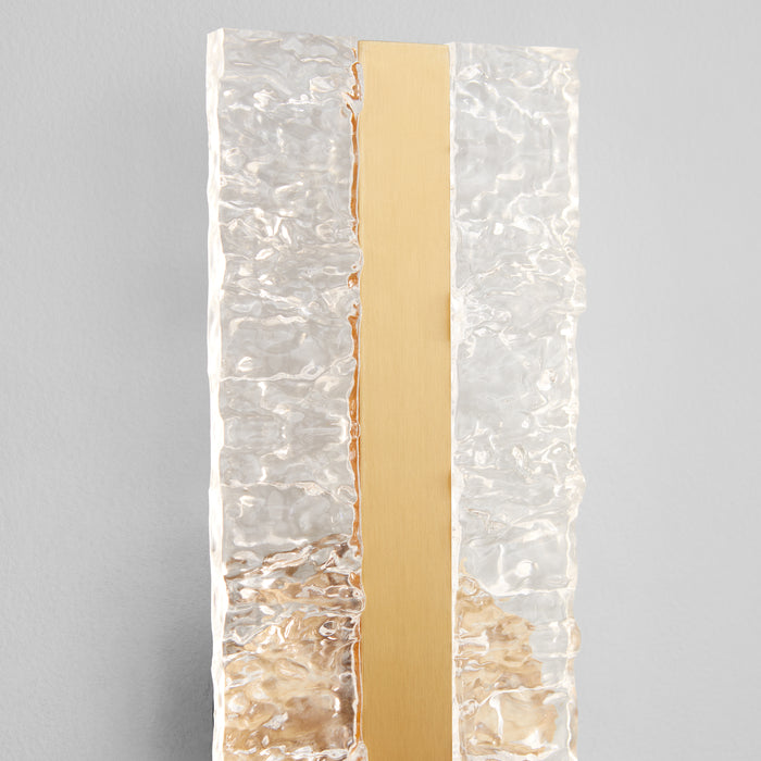 Quorum Home Oxygen - 3-420-40 - LED Wall Sconce - Aged Brass