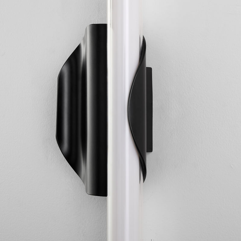 Ola 20" 5CCT Sconce - Black
