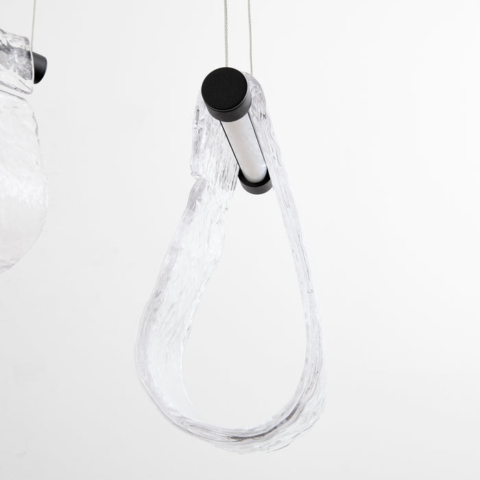 VEER 5 Light Pendant in Black
