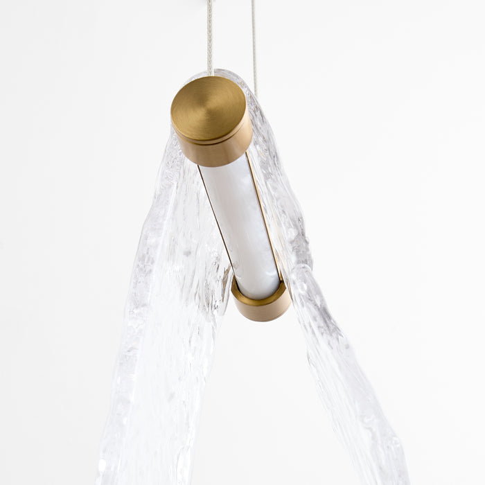 VEER 5 Light Pendant in Aged Brass