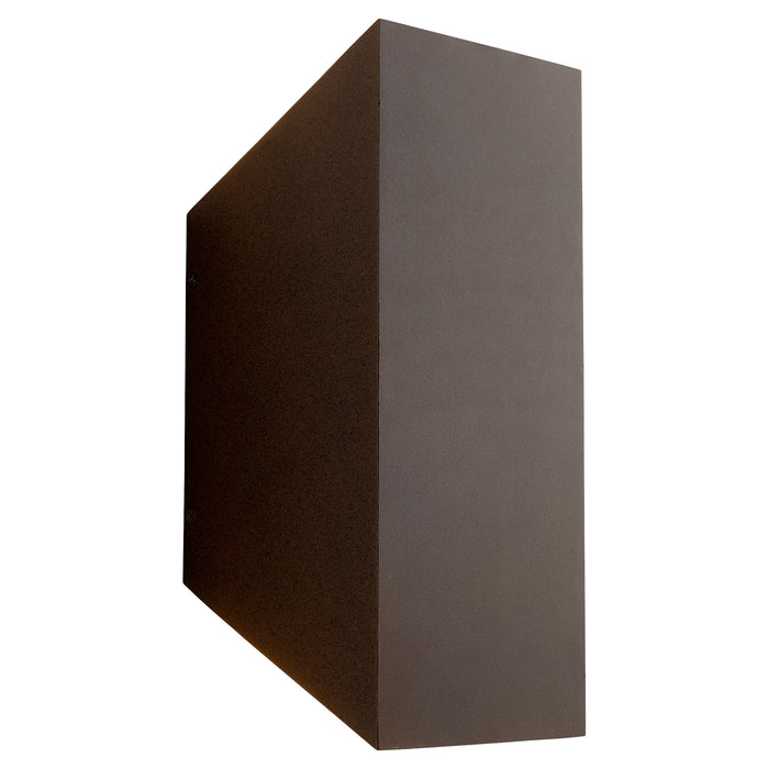 Quorum Home Oxygen - 3-703-22 - LED Outdoor Lantern - Oiled Bronze