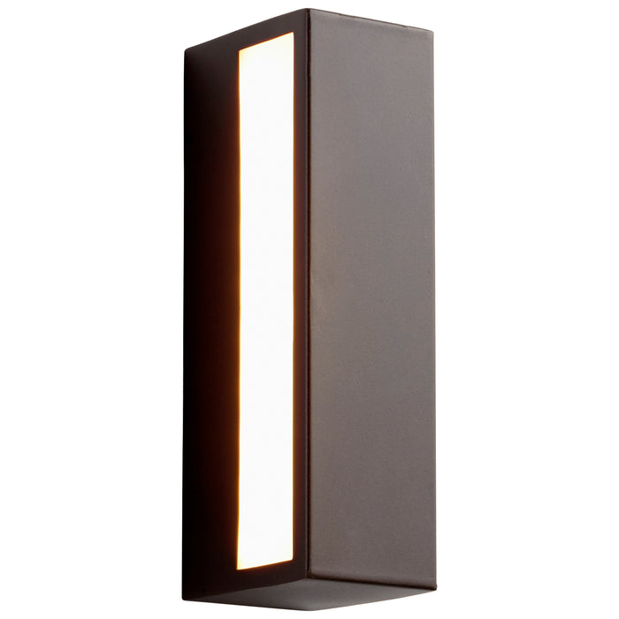 Quorum Home Oxygen - 3-740-22 - LED Outdoor Lantern - Oiled Bronze