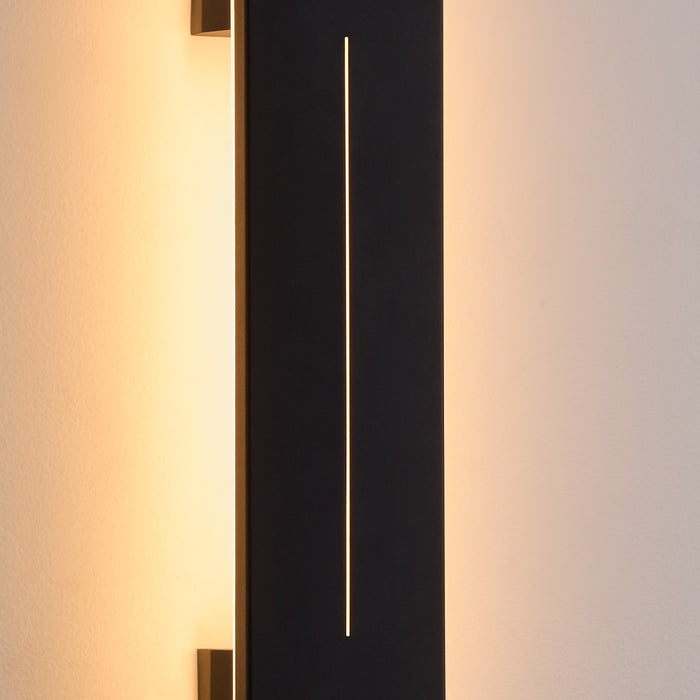 Torre 24" 5CCT Wet Sconce - Black