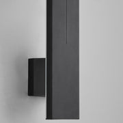Torre 36" 5CCT Wet Sconce - Black