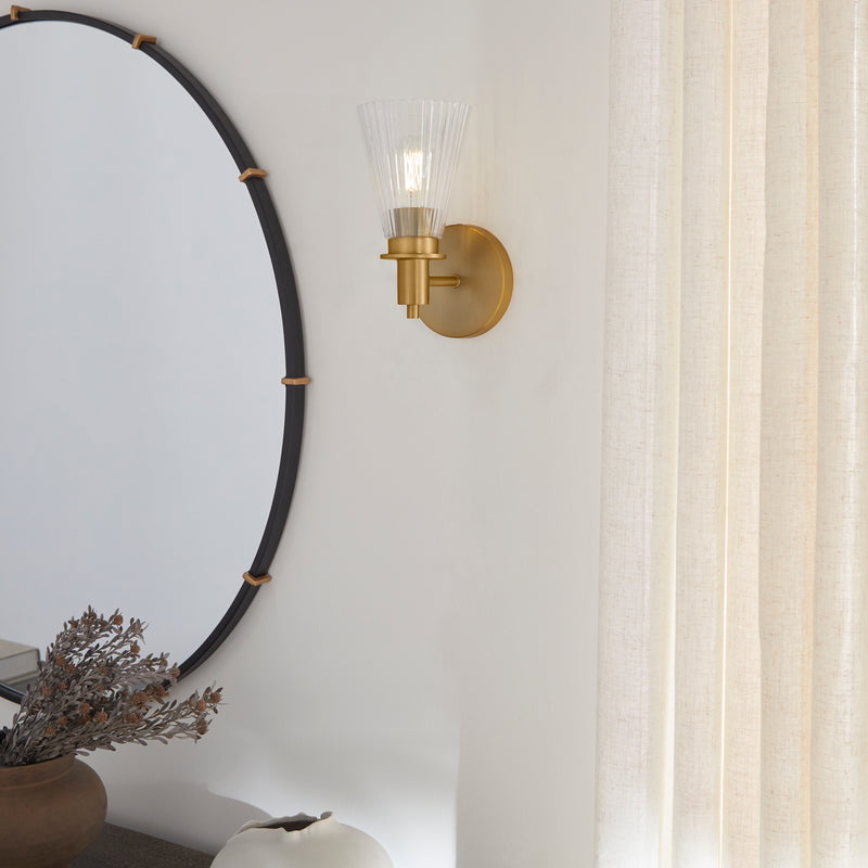 LAWTON 1 Light Wall Mount - Brushed Brass