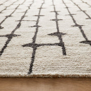 Contemporary Luxe Black Stripe - N5012 - 5' x 8'