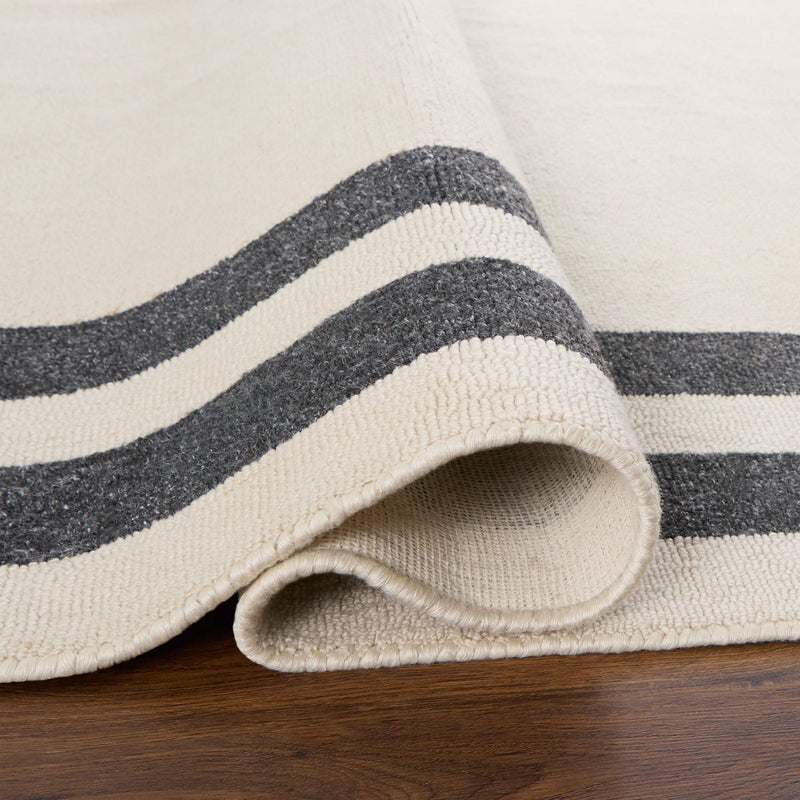 Kali Black Border - N5017 - 7' x 9'