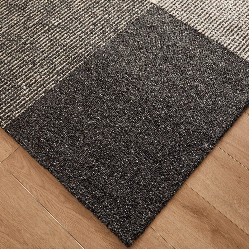 Kali Black Checkerboard - N5021 - 8' x 11'