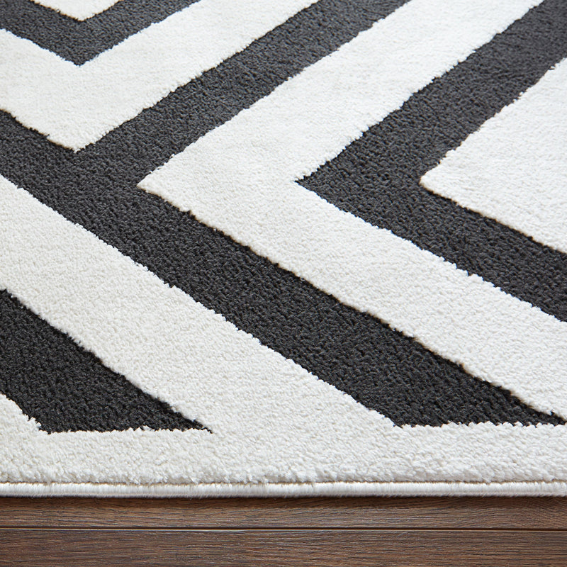 Optika Black Ivory Geometric - T9013 - 5' x 8'
