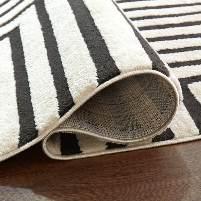 Optika Black Ivory Geometric - T9019 - 2' x 3'