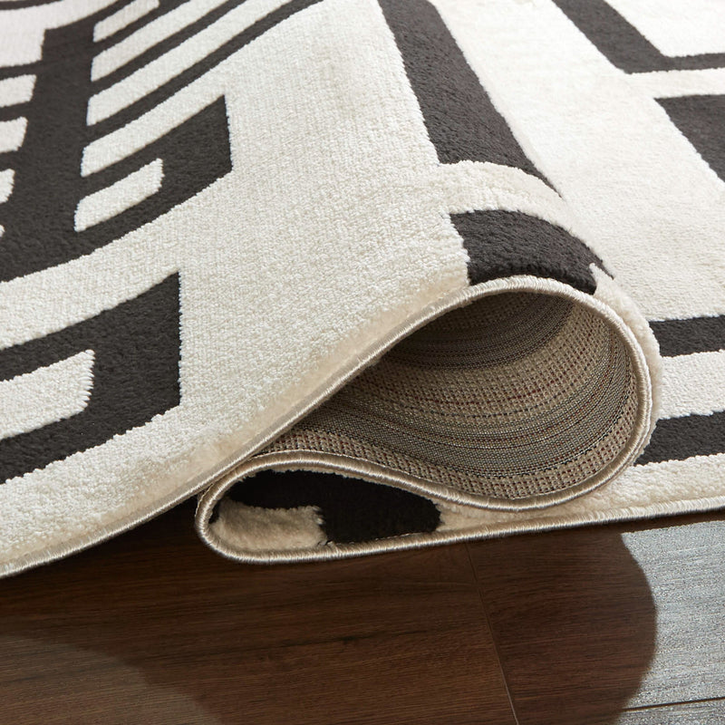 Optika Black Ivory Geometric - T9020 - 5' x 8'