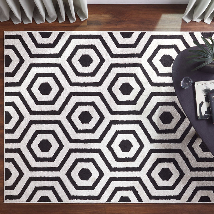 Optika Black Ivory Geometric - T9022 - 8' x 11'