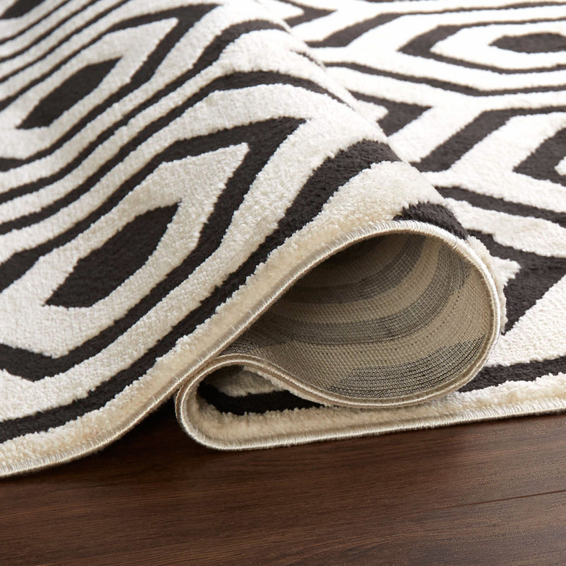 Optika Black Ivory Geometric - T9022 - 5' x 8'