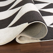 Optika Black Ivory Chevron Herringbone - T9023 - 5' x 8'