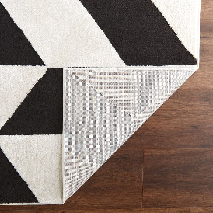 Optika Black Ivory Chevron Herringbone - T9023 - 10' x 13'