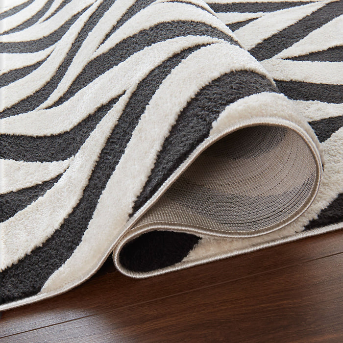Optika Black Ivory Chevron Herringbone - T9024 - 10' x 13'