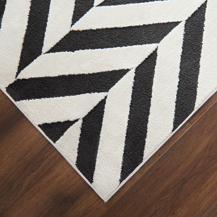 Optika Black Ivory Chevron Herringbone - T9024 - 5' x 8'