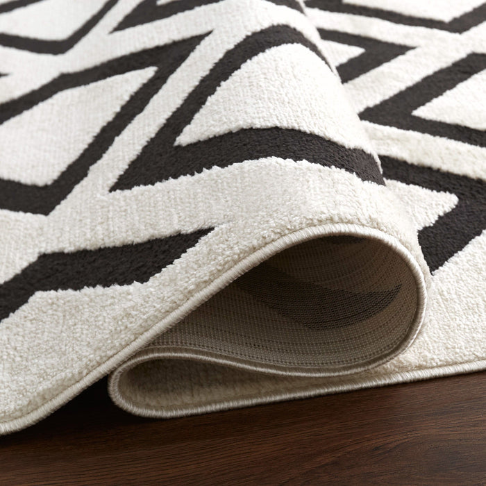 Optika Black Ivory Geometric - T9036 - 5' x 8'