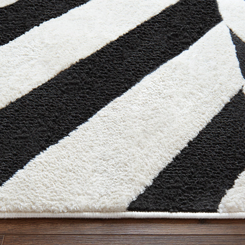 Optika Black Ivory Geometric - T9037 - 5' x 8'