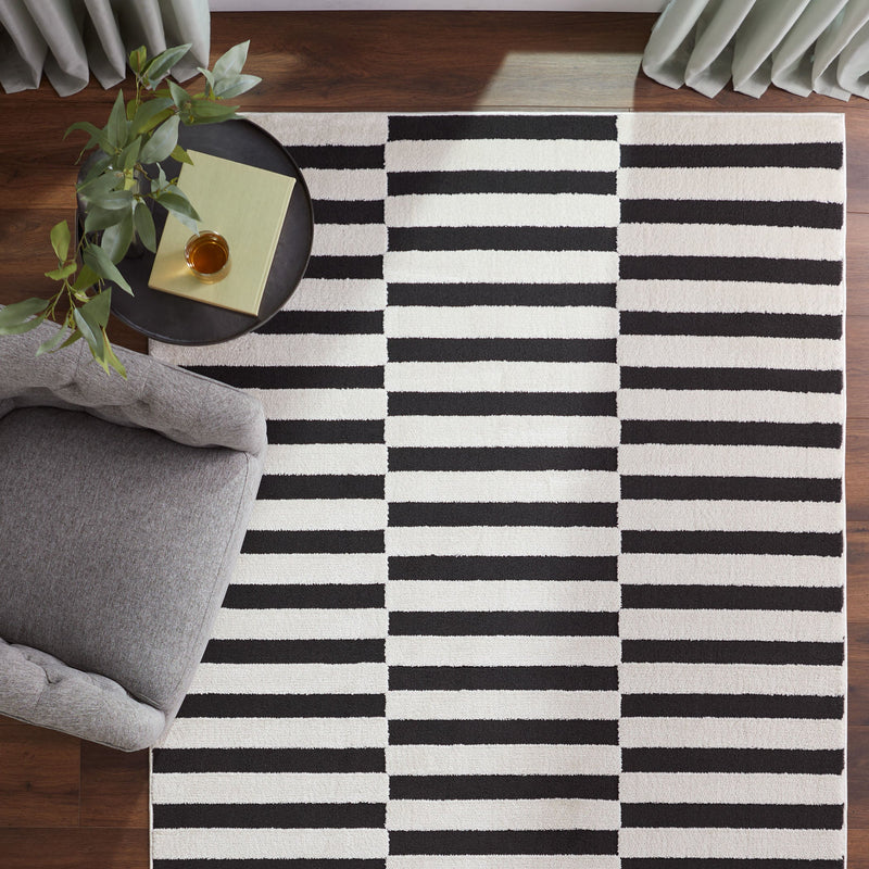 Optika Black Ivory Geometric - T9039 - 5' x 8'